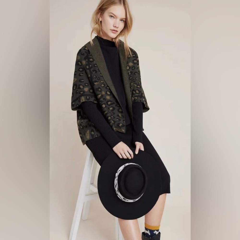 Anthropologie akemi and kin leopard cardigan O/S